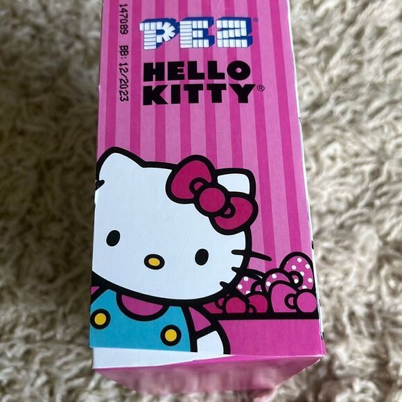 NIB Pez Sanrio Hello Kitty & Unicorn Twin Pack - Picture 3 of 7